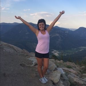 Meet your Posher, Megan